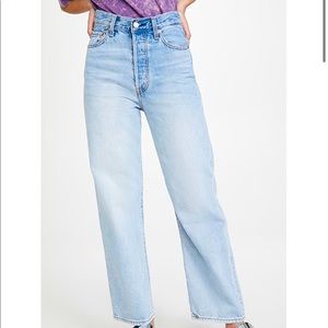 Levi’s Ribcage Straight sz 27 “Bernal Middle Road”